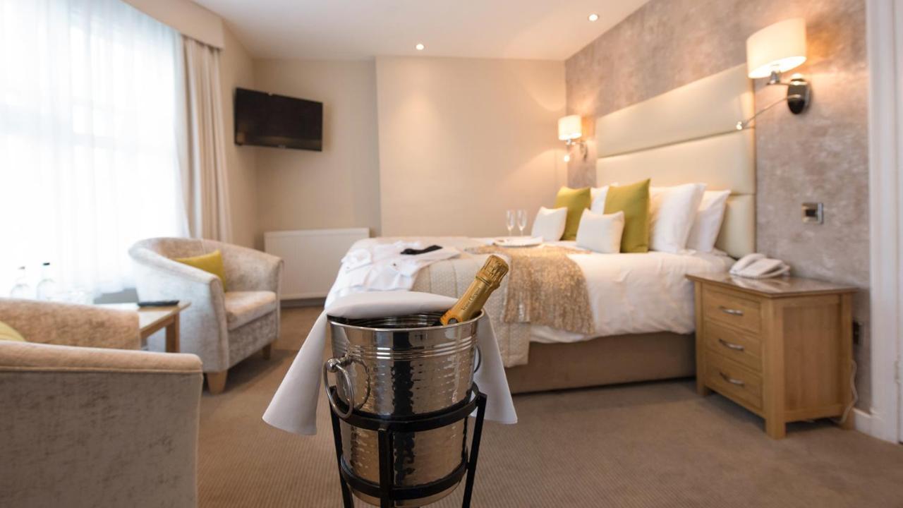 The Royal & Fortescue Hotel Barnstaple Extérieur photo