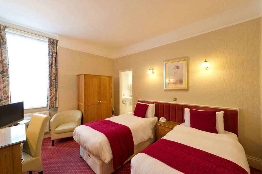 The Royal & Fortescue Hotel Barnstaple Extérieur photo