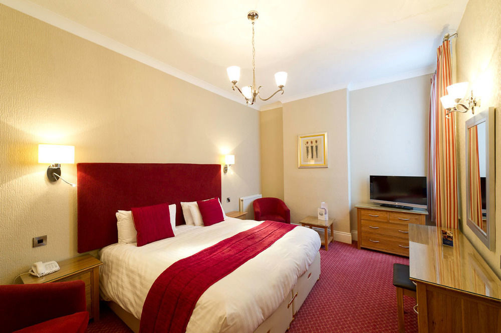 The Royal & Fortescue Hotel Barnstaple Extérieur photo